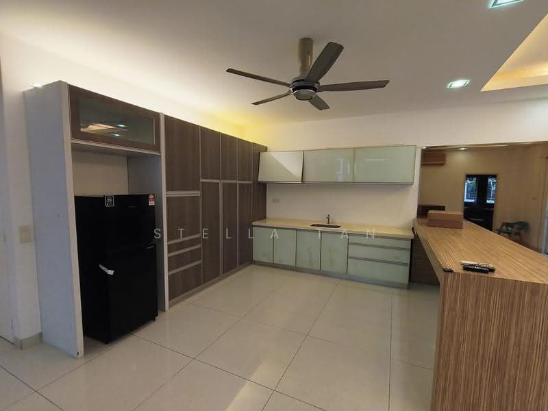 Rumah Berkembar untuk Disewa di Setia Damai (Setia Alam) - Stella Tan - Kitchen - PropertyGuru.com.my
