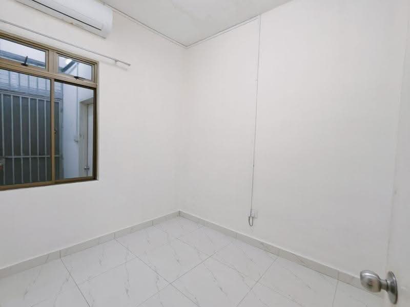 Rumah Teres 2-Tingkat untuk Disewa di Johor Bahru (Johor) - Heng . - Interior - PropertyGuru.com.my