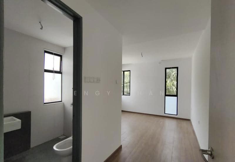 Rumah Berkembar untuk Dijual di Bandar Rimba Terjun (Pontian) - Kengy Chan - PropertyGuru.com.my