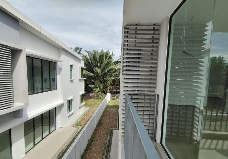 Rumah Berkembar untuk Dijual di Bandar Rimba Terjun (Pontian) - Kengy Chan - PropertyGuru.com.my