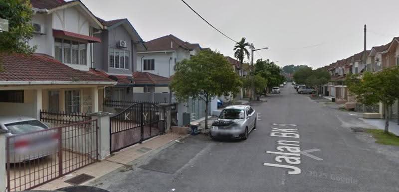 Terraced House for Sale in Bandar Kinrara Seksyen 5 (Bandar Kinrara) - Kylie Lee - Exterior - PropertyGuru.com.my