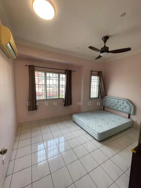 Rumah Teres 2-Tingkat untuk Dijual di Rawang Perdana 2 (Rawang) - Danny Wong - Bedroom - PropertyGuru.com.my