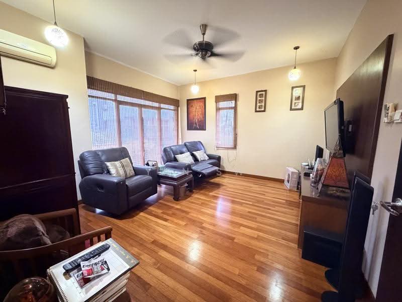 Rumah Berkembar untuk Dijual di Changkat Kiara Rimbun (Batu) - Ryan Swe - Living Room - PropertyGuru.com.my