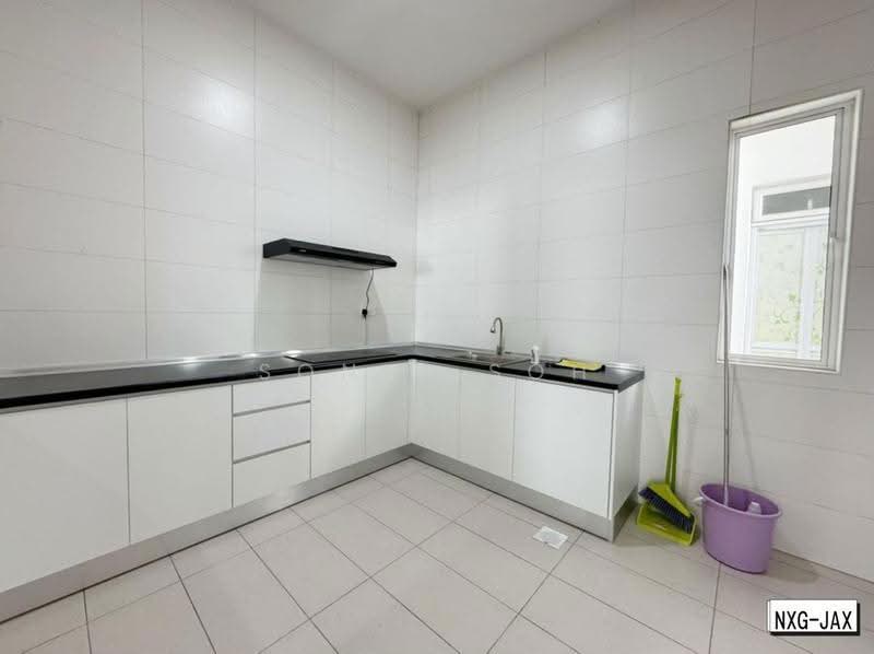 Semi-Detached House for Rent in Canary Garden (Klang) - Sonia Soh - Kitchen - PropertyGuru.com.my