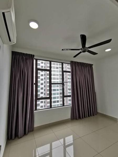 Apartment for Rent at Austin Regency (Pangsapuri Austin Perdana) - Heng . - Living Room - PropertyGuru.com.my