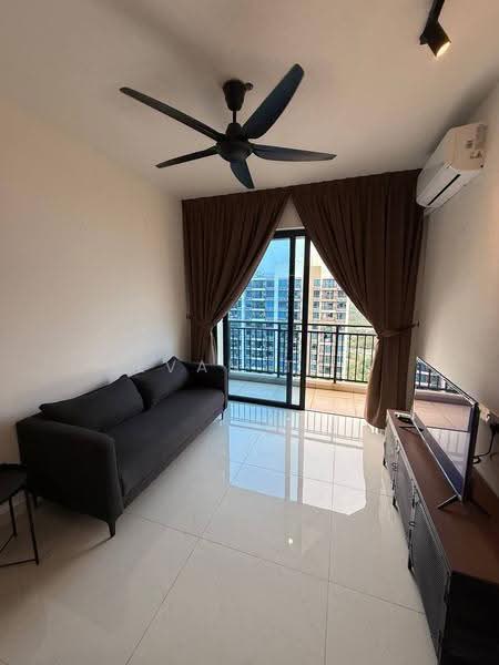 Kediaman Servis untuk Disewa di Country Garden Central Park - Evan Tai - Living Room - PropertyGuru.com.my