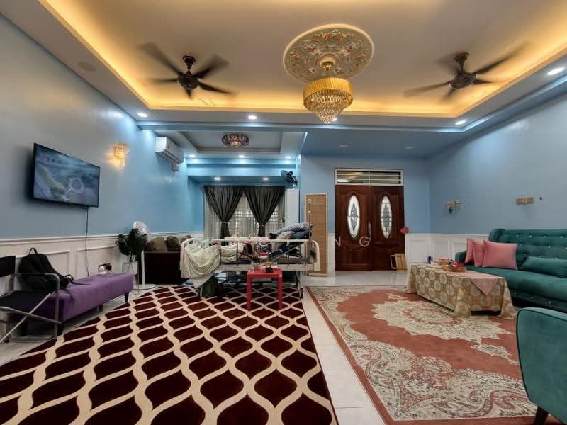 2-storey Terraced House for Sale in Taman Perling (Perling) - Grace Ng - Living Room - PropertyGuru.com.my
