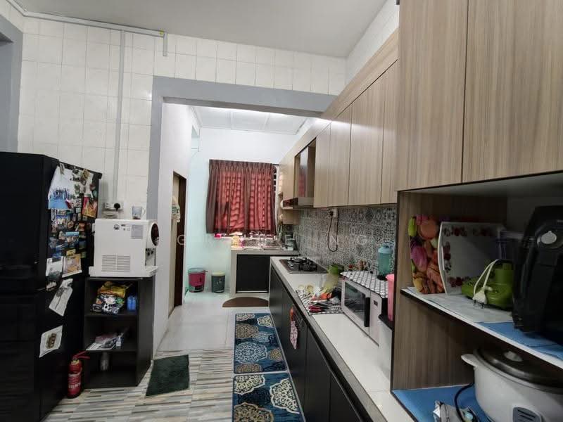 2-storey Terraced House for Sale in Taman Perling (Perling) - Grace Ng - Kitchen - PropertyGuru.com.my