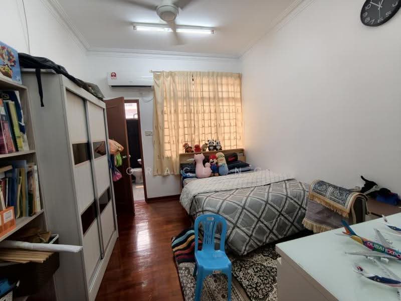 2-storey Terraced House for Sale in Taman Perling (Perling) - Grace Ng - Bedroom - PropertyGuru.com.my