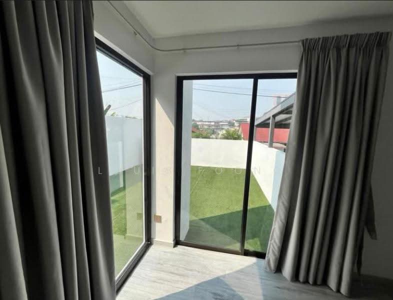 Semi-Detached House for Rent in Taman Overseas Union (Taman Oug) (Jalan Klang Lama (Old Klang Road)) - Louis Foong - Exterior - PropertyGuru.com.my