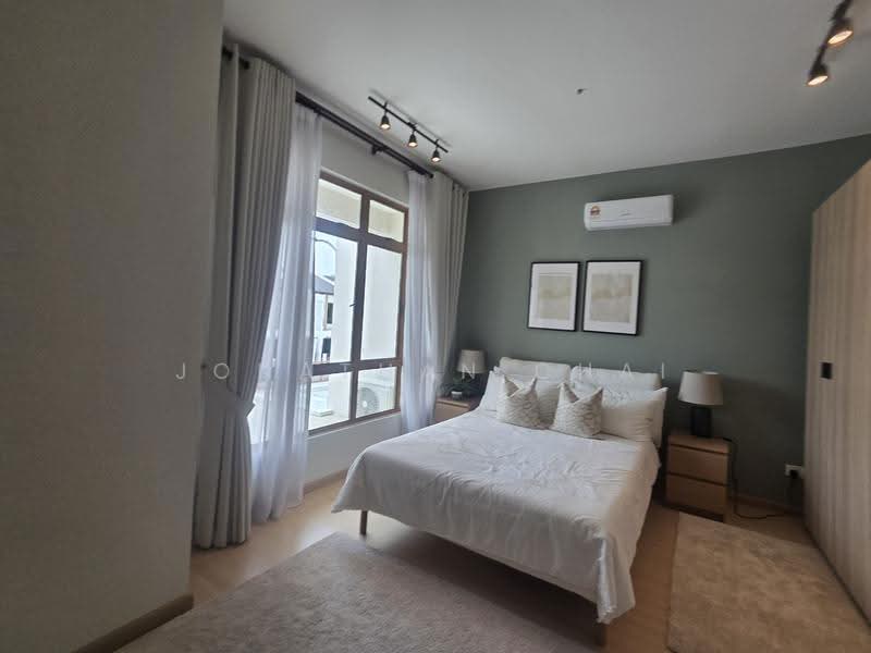 Rumah Banglo untuk Dijual di Kayangan Heights (Shah Alam) - Jonathan Chai - Bedroom - PropertyGuru.com.my