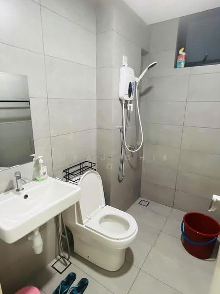 Kediaman Servis untuk Disewa di Vivo Executive Apartment - Cheau Chie Ooi - Bathroom - PropertyGuru.com.my