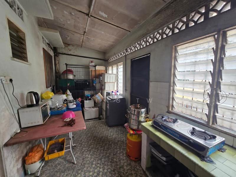 2-storey Terraced House for Sale in Kepong (Kuala Lumpur) - Kiing TW - Kitchen - PropertyGuru.com.my