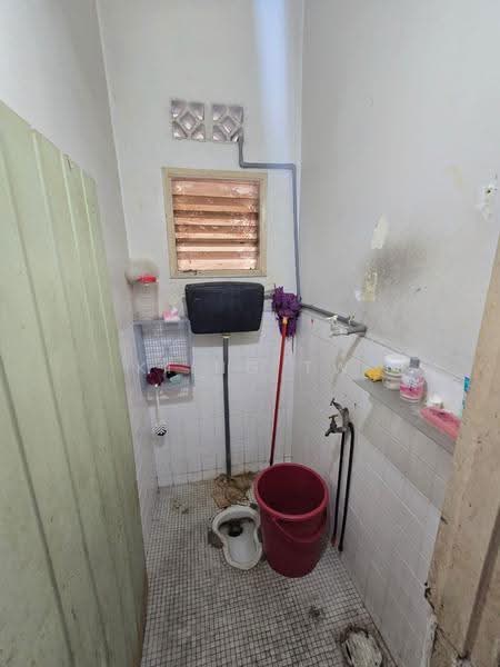 2-storey Terraced House for Sale in Kepong (Kuala Lumpur) - Kiing TW - Bathroom - PropertyGuru.com.my