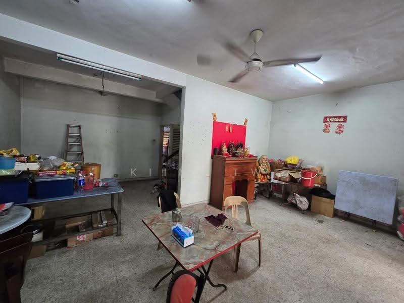 2-storey Terraced House for Sale in Kepong (Kuala Lumpur) - Kiing TW - Living Room - PropertyGuru.com.my