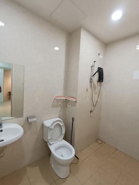 Service Residence for Rent at Mahkota Impian - Boon Haw Ooi - Bathroom - PropertyGuru.com.my