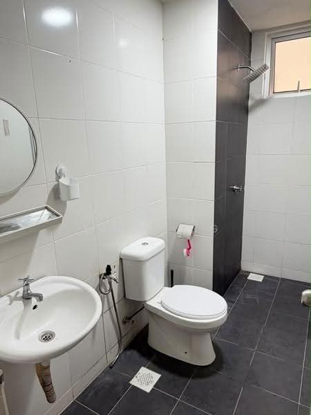 Kediaman Servis untuk Disewa di Maxim Citylights - Ricky Ng - Bathroom - PropertyGuru.com.my