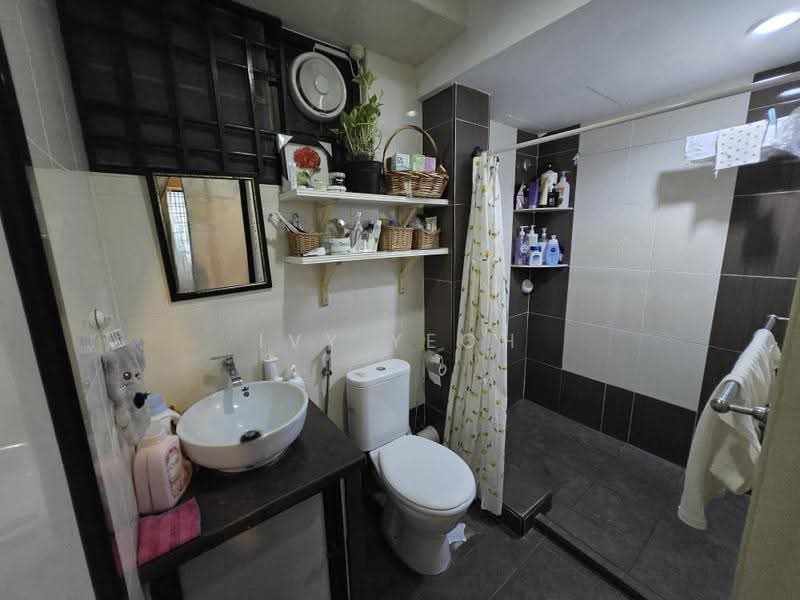 Flat for Sale at Pearl Hill Villa (Mount Evergreen) - Ivy Yeoh - Bathroom - PropertyGuru.com.my