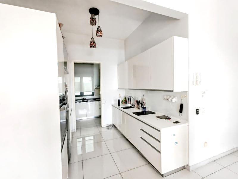 Kondominium untuk Dijual di The LIGHT COLLECTION I - Mocole Lee - Kitchen - PropertyGuru.com.my
