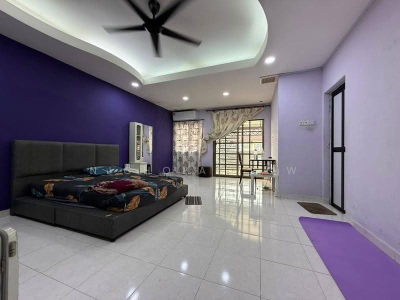 2-storey Terraced House for Rent in Bukit Indah (Iskandar Puteri (Nusajaya)) - Nicholas Low - Bedroom - PropertyGuru.com.my
