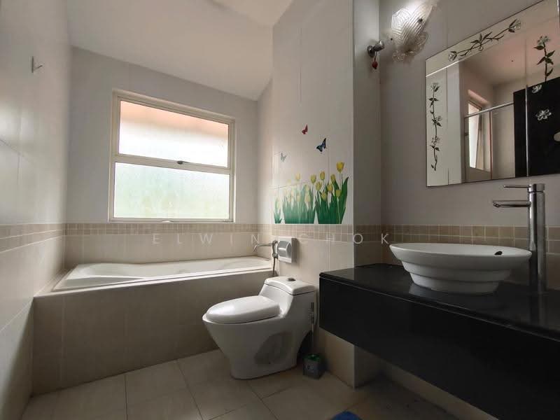 Rumah Berkembar untuk Disewa di Setia Eco Park (Setia Alam) - Elwin Chok - Bathroom - PropertyGuru.com.my