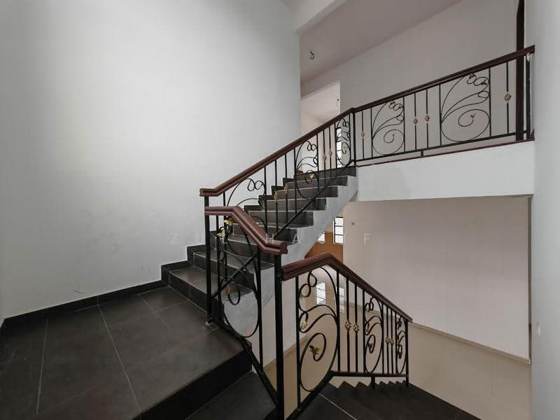 Bungalow House for Sale in Kajang (Selangor) - Zul Hasif - Interior - PropertyGuru.com.my