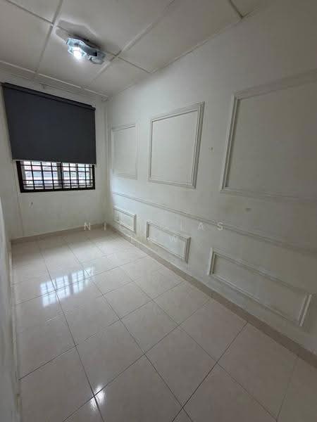 2-storey Terraced House for Rent in Taman Putri Kulai (Kulai) - Nicholas Low - Interior - PropertyGuru.com.my