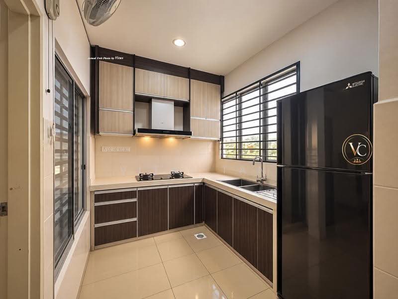 2-storey Terraced House for Sale in Setia Indah 12 (Setia Alam) - Vitas Tan - Kitchen - PropertyGuru.com.my