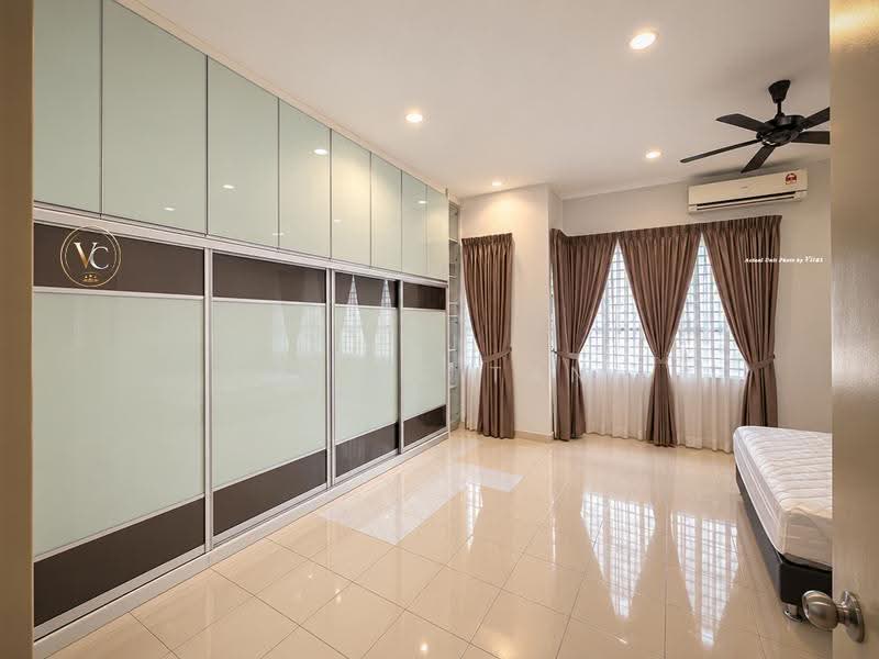 2-storey Terraced House for Sale in Setia Indah 12 (Setia Alam) - Vitas Tan - Bedroom - PropertyGuru.com.my