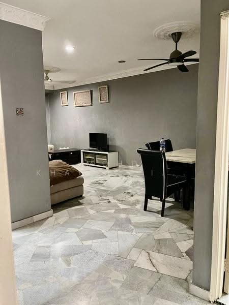 Rumah Teres 1-Tingkat untuk Dijual di Taman Alam Megah (Shah Alam) - Mohd Khairil Fitri - Living Room - PropertyGuru.com.my