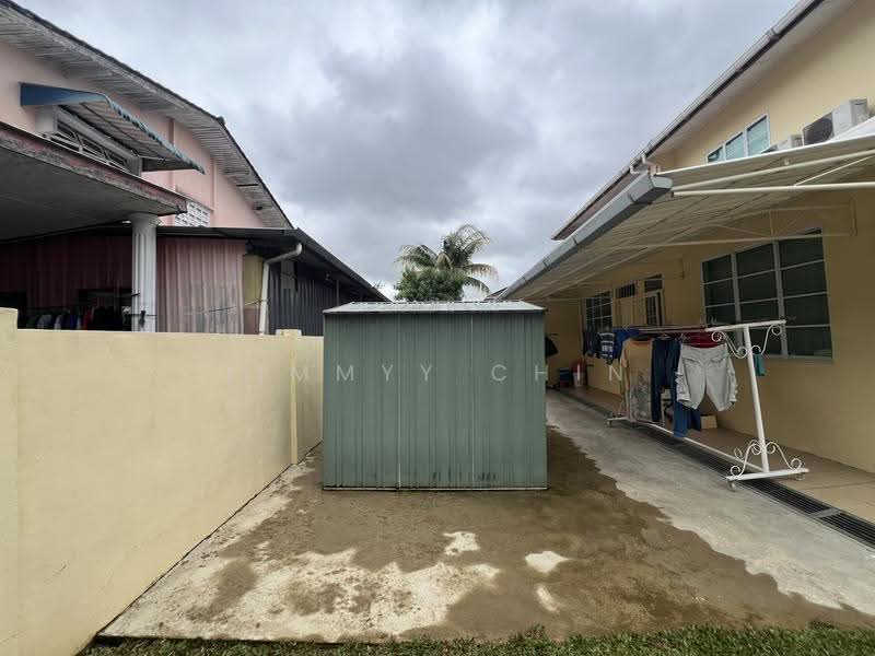 Rumah Berkembar untuk Dijual di Stapok (Kuching) - Jimmyy Chin - Exterior - PropertyGuru.com.my