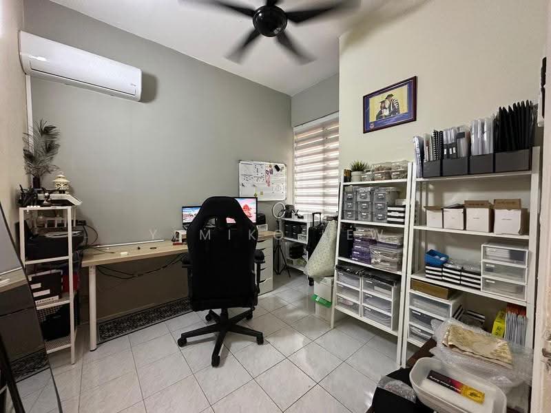 Rumah Teres 2-Tingkat untuk Dijual di Bandar Mahkota Cheras (Cheras) - Yumiko Kew - Study - PropertyGuru.com.my