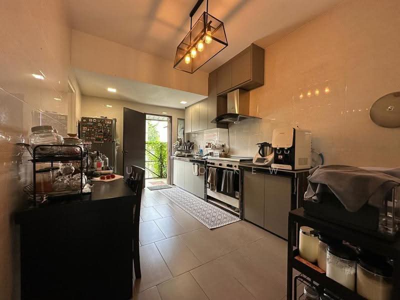 Rumah Teres 2-Tingkat untuk Dijual di Bandar Mahkota Cheras (Cheras) - Yumiko Kew - Kitchen - PropertyGuru.com.my