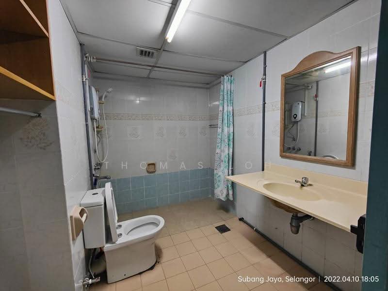 Condominium for Sale at Palmville Resort Condominium - Thomas Loh - Bathroom - PropertyGuru.com.my
