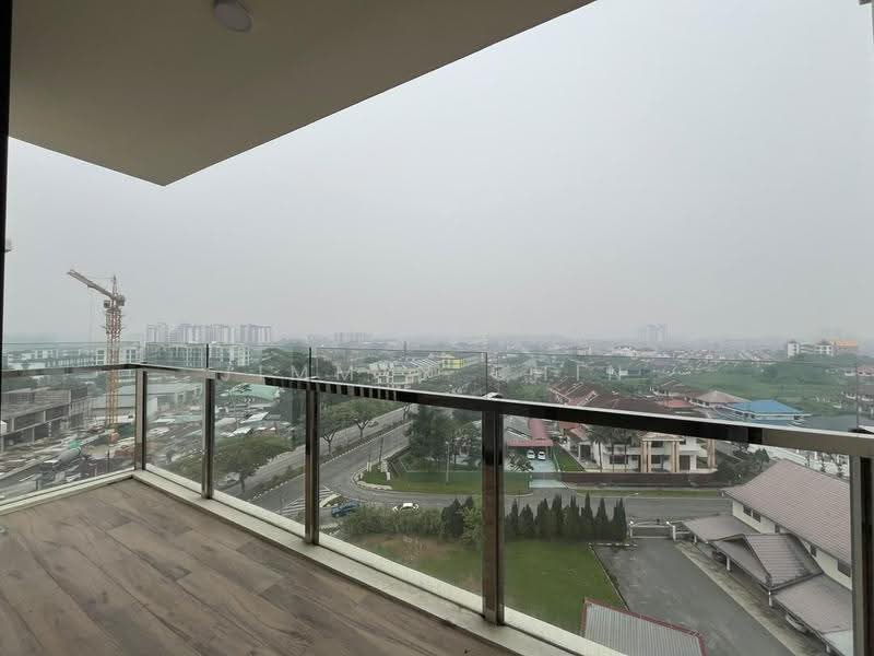 Kediaman Servis untuk Dijual di Tower 33 - Jimmyy Chin - Balcony - PropertyGuru.com.my