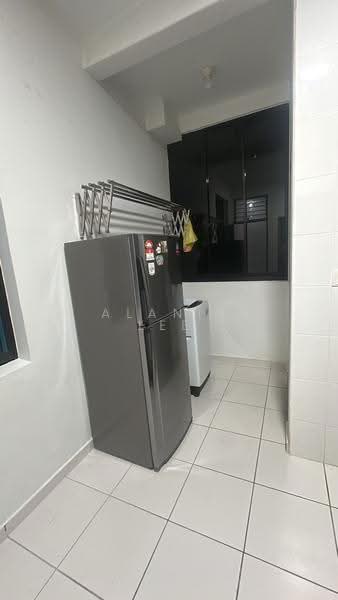 Kediaman Servis untuk Dijual di Sky Gardens Residences - Alanis Lee - Interior - PropertyGuru.com.my