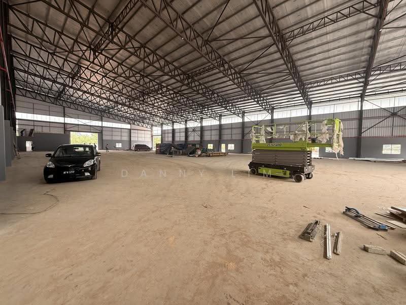 Factory for Rent in Tungzen Industrial Park (Sungai Raya) - Danny Lim - PropertyGuru.com.my