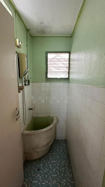 Rumah Teres 1-Tingkat untuk Disewa di Bercham (Ipoh) - Kelvin Chong - Bathroom - PropertyGuru.com.my