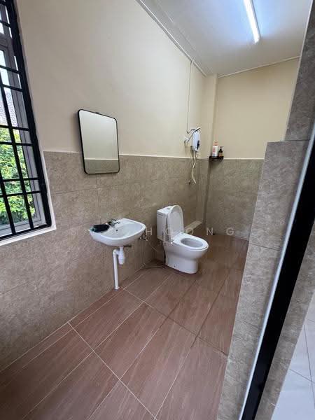 Rumah Teres 2-Tingkat untuk Disewa di Balik Pulau (Penang) - SC Choong - Bathroom - PropertyGuru.com.my