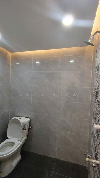 1-storey Terraced House for Sale in Jalan Tembaga Merah 1 @ Taman Sri Skudai (Skudai) - Jack Liew - Bathroom - PropertyGuru.com.my