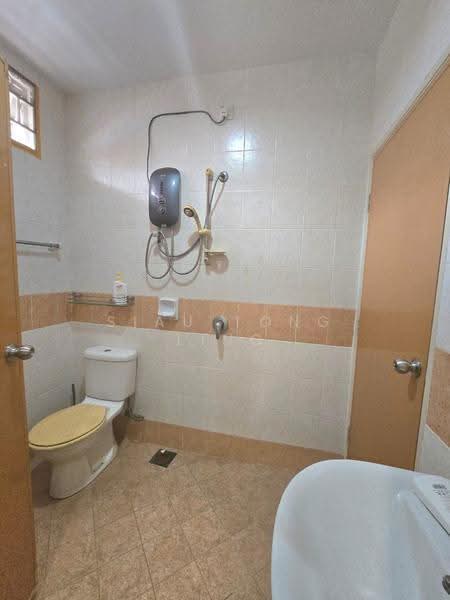 2-storey Terraced House for Sale in Taman Damansara Aliff (Tampoi) - Siau Tong Ling - Bathroom - PropertyGuru.com.my
