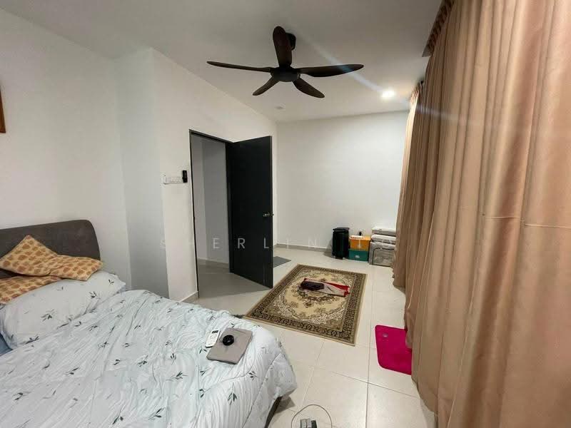 Rumah Teres 2.5-Tingkat untuk Disewa di Taman Pulai Mutiara (Iskandar Puteri (Nusajaya)) - Sherlin To - Bedroom - PropertyGuru.com.my