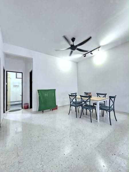 Rumah Teres 2-Tingkat untuk Dijual di Taman Tasek (Johor Bahru) - Shishi . - Dining Room - PropertyGuru.com.my