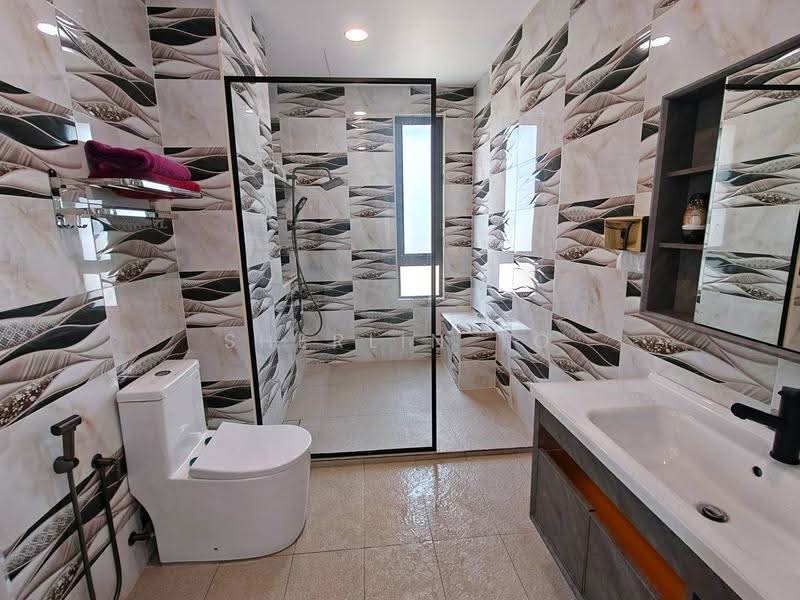 2-storey Terraced House for Rent in Medini (Iskandar Puteri (Nusajaya)) - Sherlin To - Bathroom - PropertyGuru.com.my