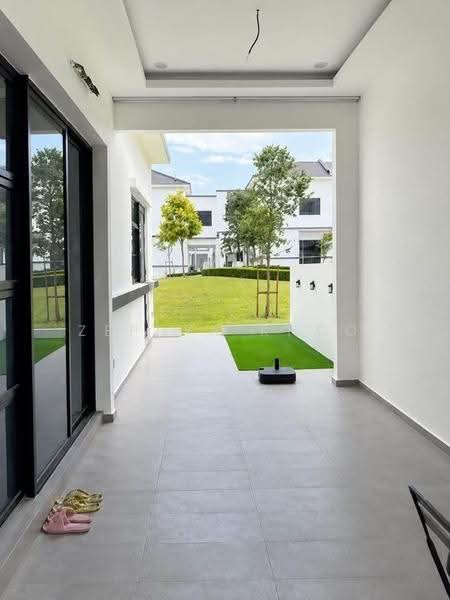 Rumah Teres 2-Tingkat untuk Dijual di Eco Botanic (Iskandar Puteri (Nusajaya)) - Zephyr Khoo - Exterior - PropertyGuru.com.my