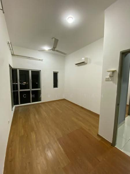 Condominium for Sale at Zeta Deskye (Alam Saujana) - Charles Tan - Living Room - PropertyGuru.com.my