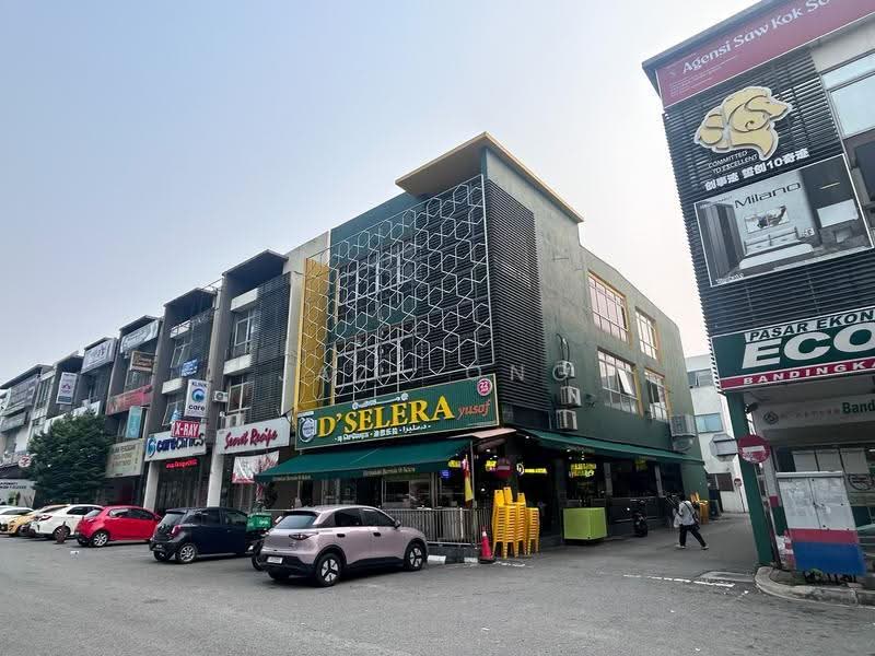 Shop / Office for Sale in Kawasan Perniagaan Kiara (Semenyih) - Jaze Ong - Exterior - PropertyGuru.com.my