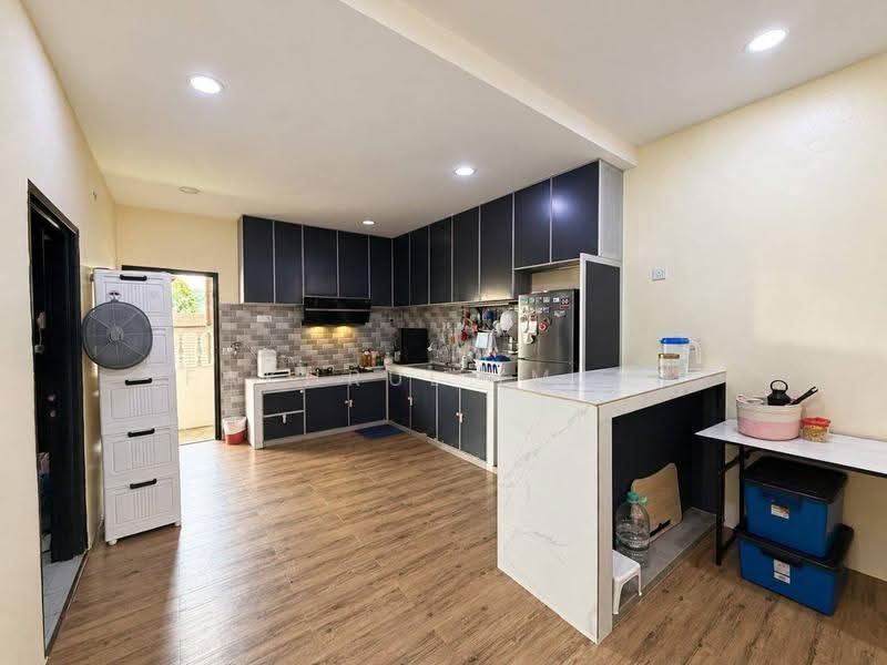 Semi-Detached House for Sale in Ulu Tiram (Johor) - Fakhrul Imlan - Kitchen - PropertyGuru.com.my