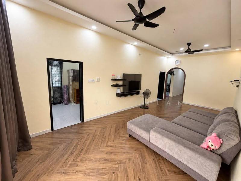 Semi-Detached House for Sale in Ulu Tiram (Johor) - Fakhrul Imlan - Living Room - PropertyGuru.com.my