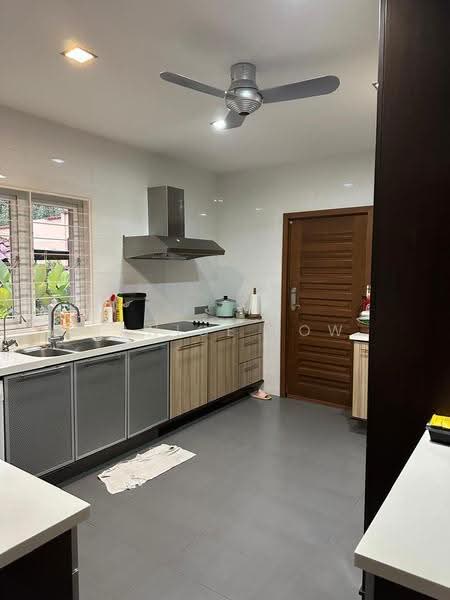 Bungalow House for Sale in Bukit Damansara (Damansara Heights) - Janice Low - Kitchen - PropertyGuru.com.my